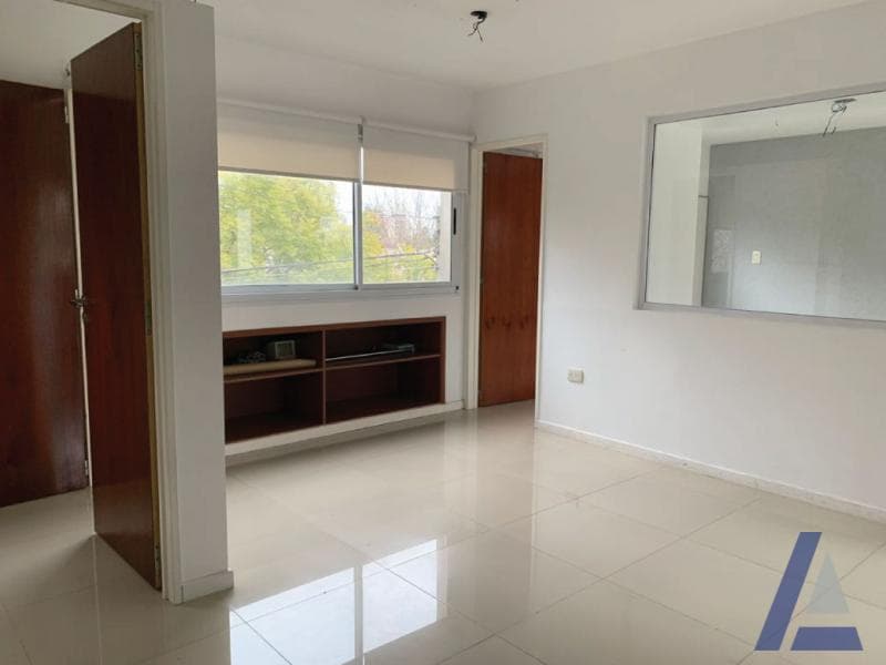 Oficina en Venta - 1