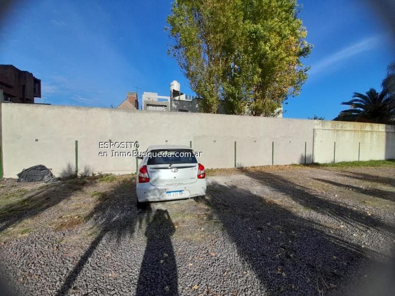Cochera en Venta - 1