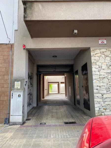 Cochera en Alquiler - 1