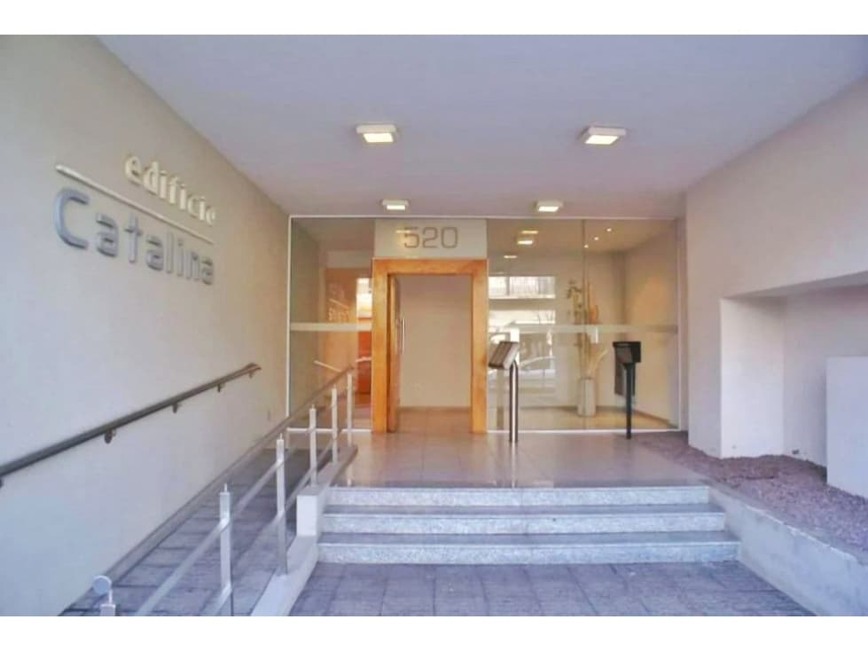 VENTA: Departamento 1 dormitorio en edificio Catalina Santa Rosa - 1