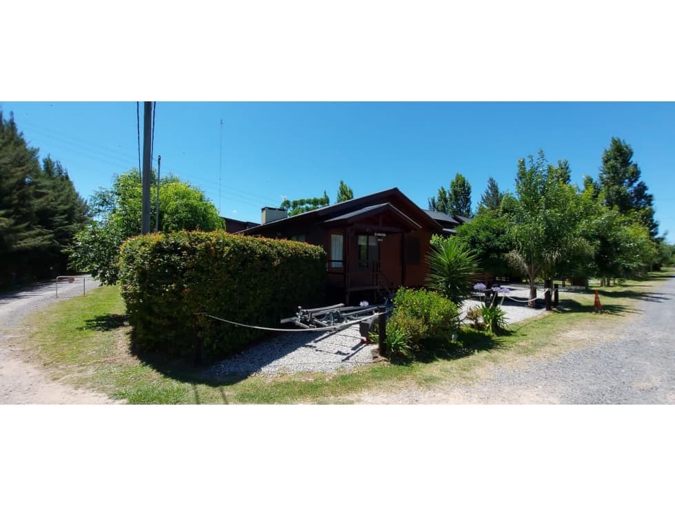 Cabaña en venta en Barrio Yacht Club Guazu - 1