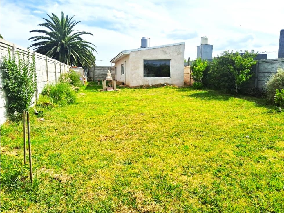 CASA A TERMINAR EN VENTA EN SANTA ELENA - 1