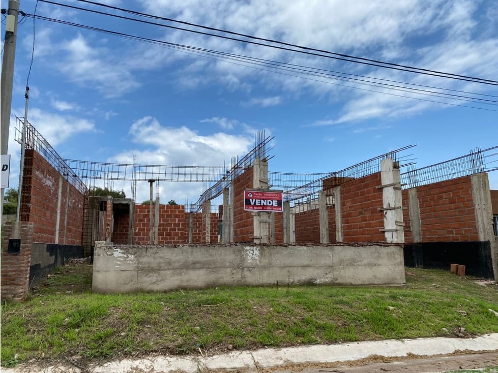 VENTA LOTE CON CONSTRUCCION B° RESIDENCIAL - 1