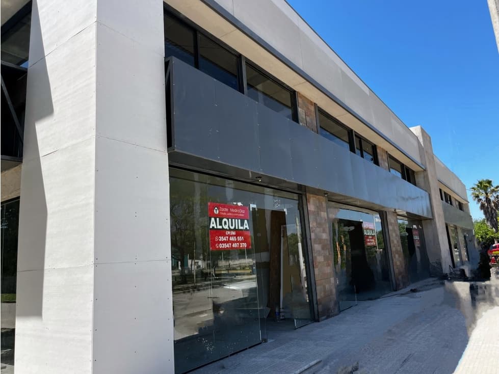 LOCAL COMERCIAL CÉNTRICO UBICADO EN DESPEÑADEROS - 1