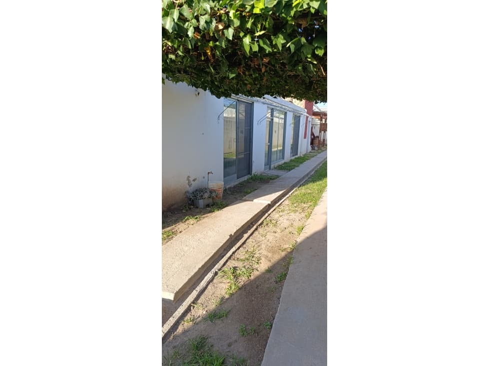 CASA CÉNTRICA EN ALQUILER DESPEÑADEROS - 1