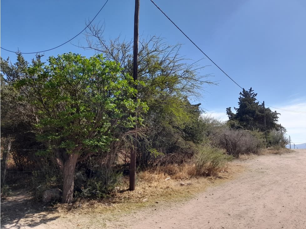 LOTE EN VENTA EN CAPILLA DEL MONTE - 1