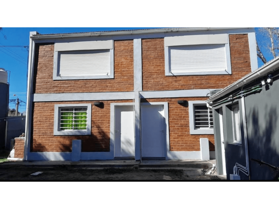 COMPLEJO EN VENTA MONTE HERMOSO - 1