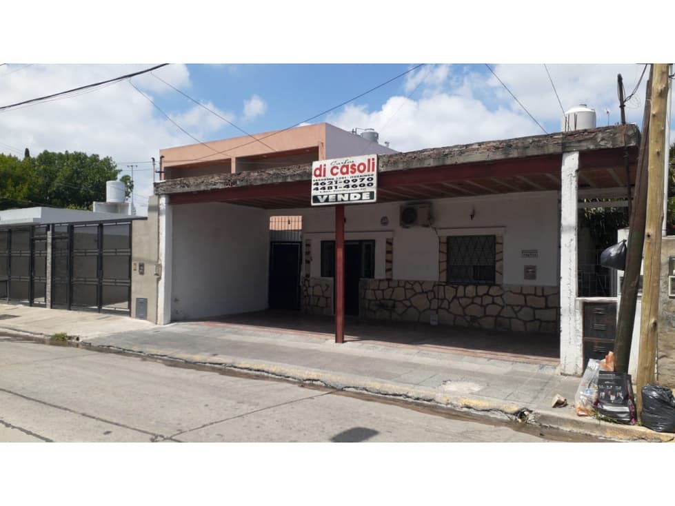 AMPLIA PROPIEDAD EN VENTA. PADUA NORTE - 1