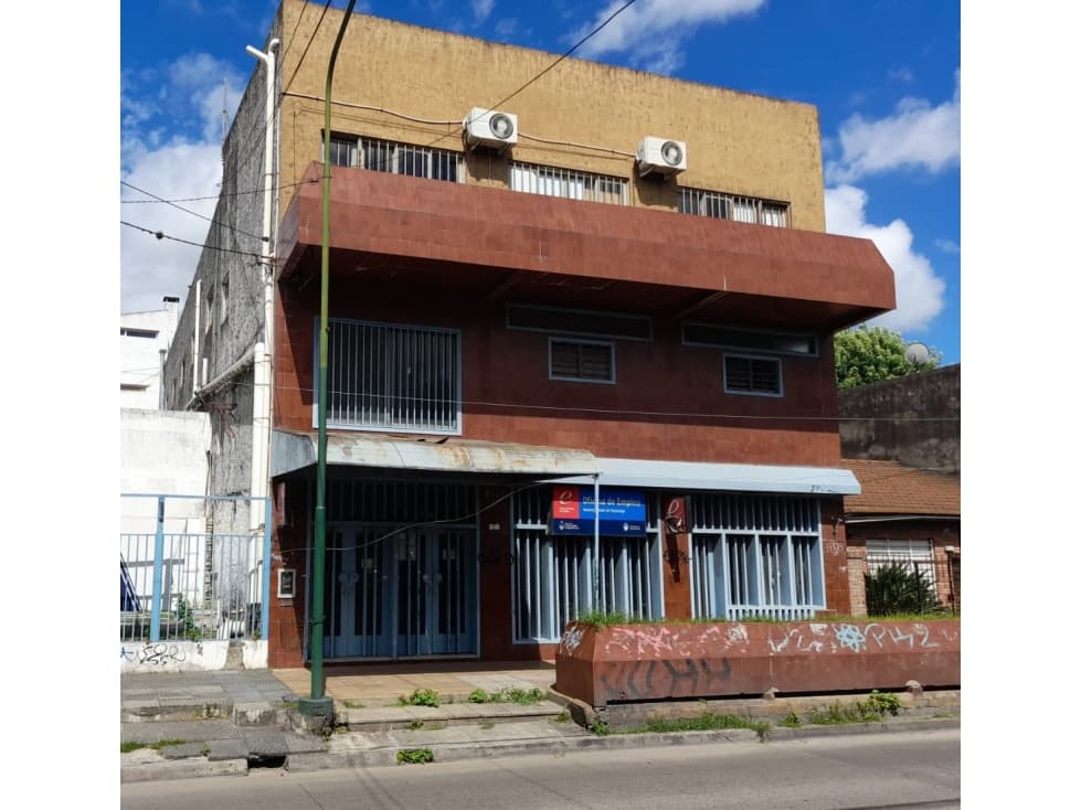 DOS EDIFICIOS EN "L". USOS MULTIPLES. EXCELENTE UBICACION. - 1
