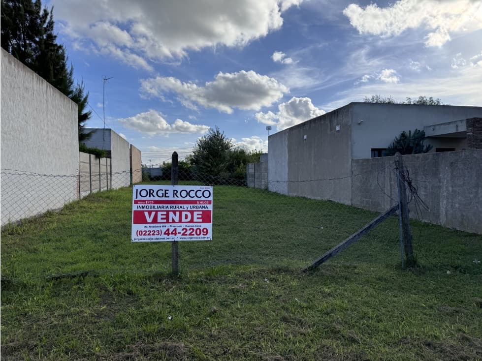 ESPECTACULAR LOTE EN PH A MTS DE RUTA Y ZONA CENTRICA - 1