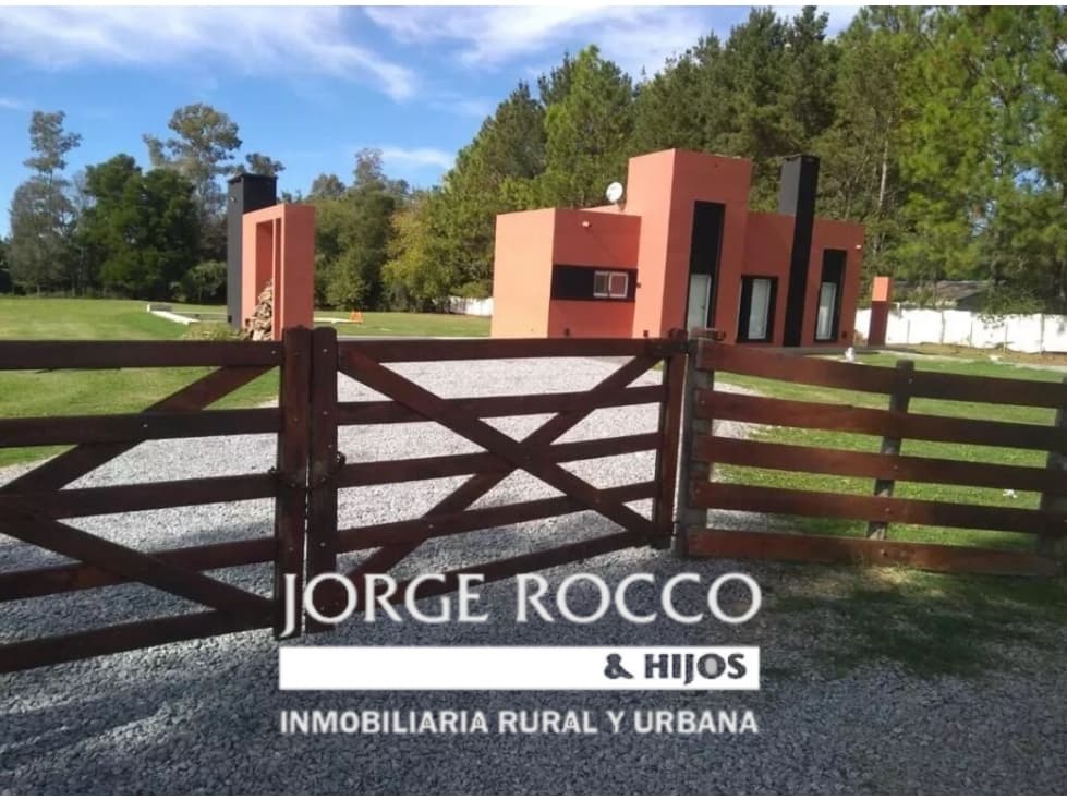 Casa quinta en venta en Barrio de Chacras Malvinas 2 en Brandsen - 1