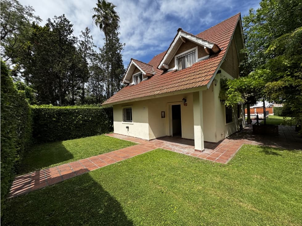 Excelente casa en venta en el centro de Domselaar - San Vicente - 1