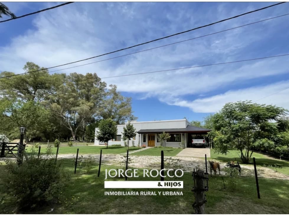 Casa quinta en Barrio de Chacras Malvinas en Brandsen - 1