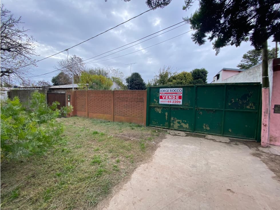 Lote de terreno de 300 m2 sobre Pintos casi Saenz Peña en Brandsen - 1