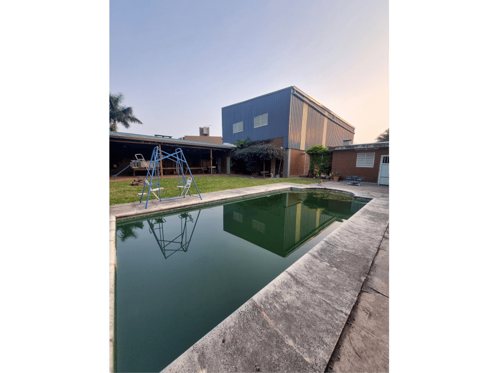 Galpón con quincho céntrico. Ideal inversión para disfrutar! - 1