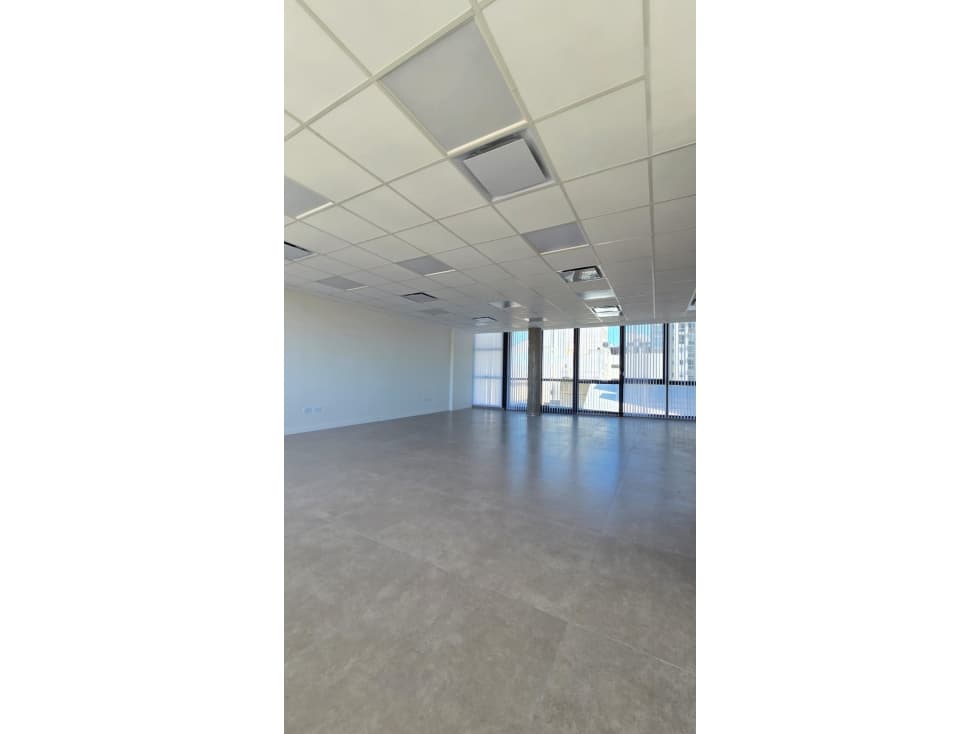 Oficina en alquiler. Zona Aldrey - 1