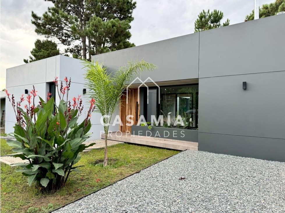 CASA A ESTRENAR - OSTENDE, PINAMAR - 1