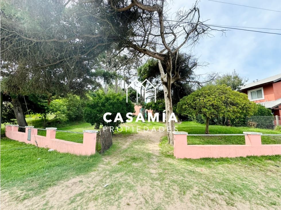 LOTE MULTIFAMILIAR MAR DE OSTENDE A METROS DEL MAR - 1