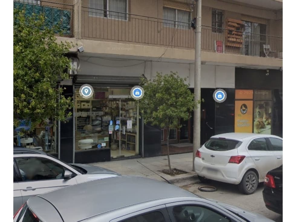Local 36m2 - Salta y Av. P. Luro - 1