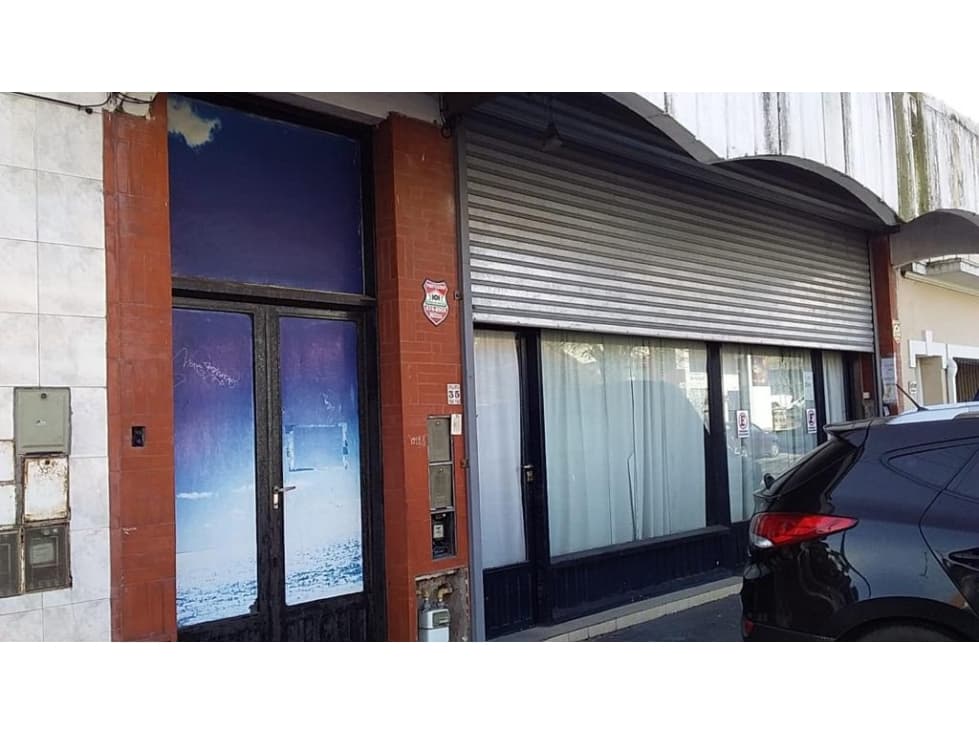 OPORTUNIDAD/GALPON/LOCAL CON OFICINAS/VENTA/TOMA PERMUTA - 1