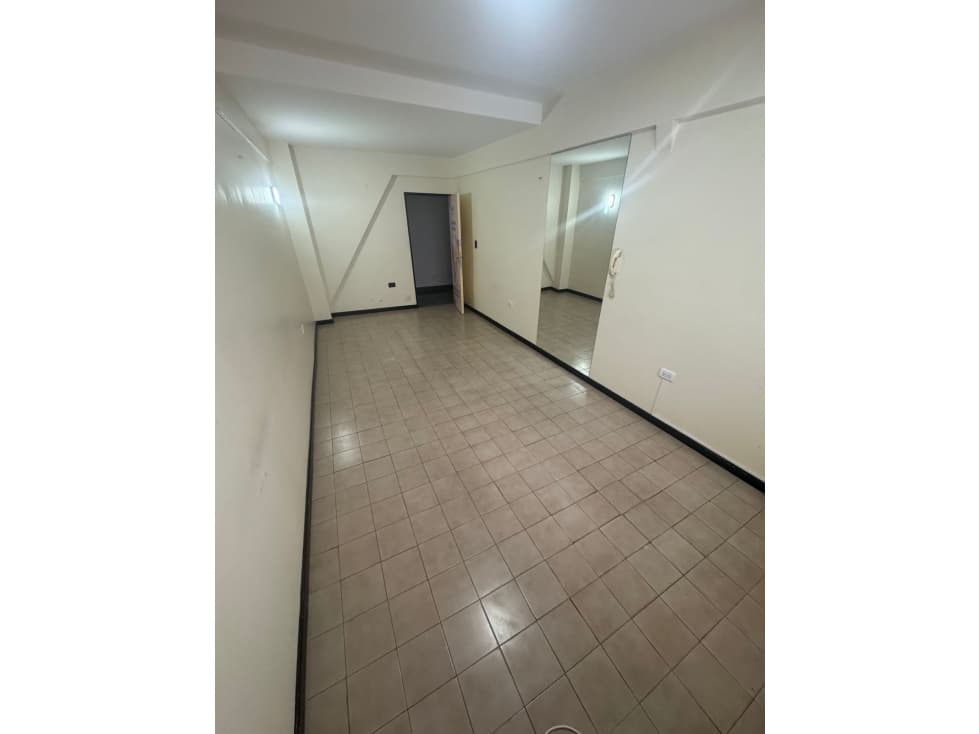 VENTA/ OFICINA COMERCIAL/ MAR DEL PLATA - 1