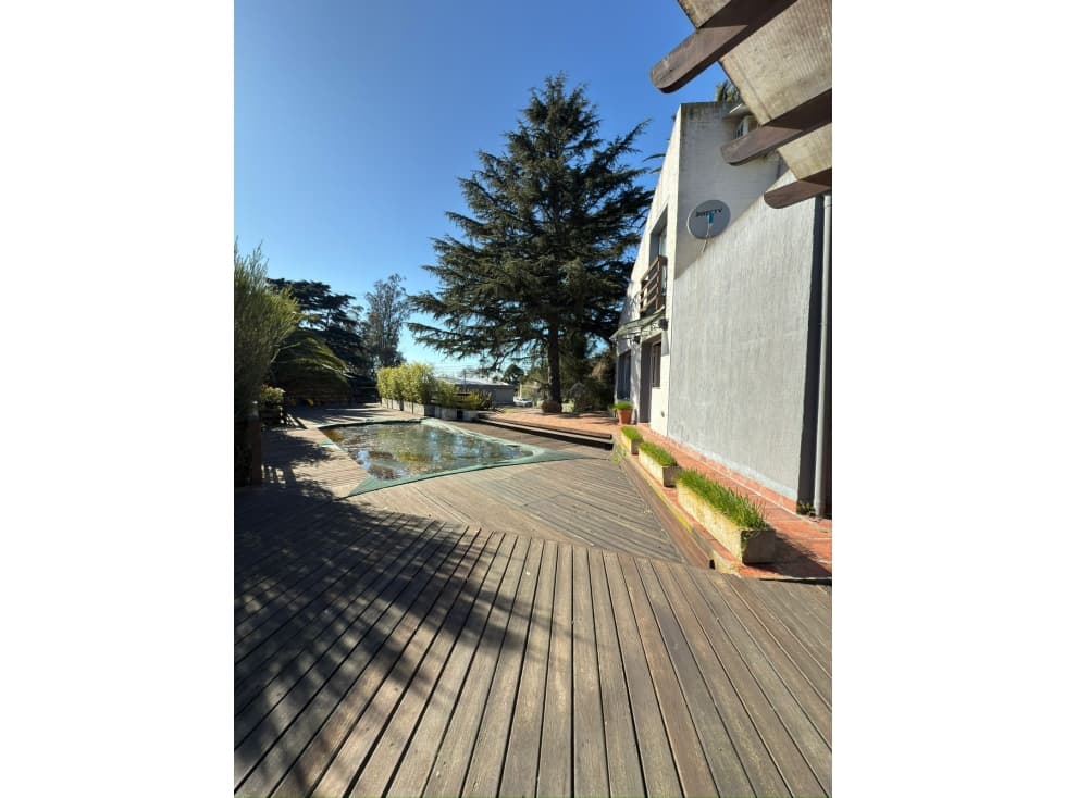 ALQUILER / CHALET CON GAS NATURAL / SIERRA DE LOS PADRES - 1