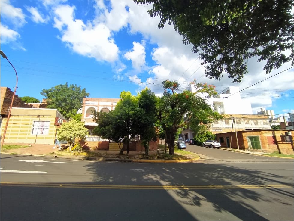 IMPORTANTE PROPIEDAD EN VILLA SARITA, SOBRE AV. ROCA - 1