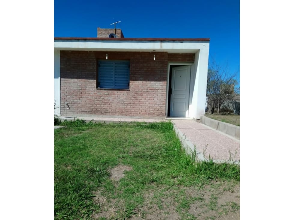 CASA 1 DORM 50M2 EN MONTE CRISTO B° MUTUAL 4 DE ENERO - 1