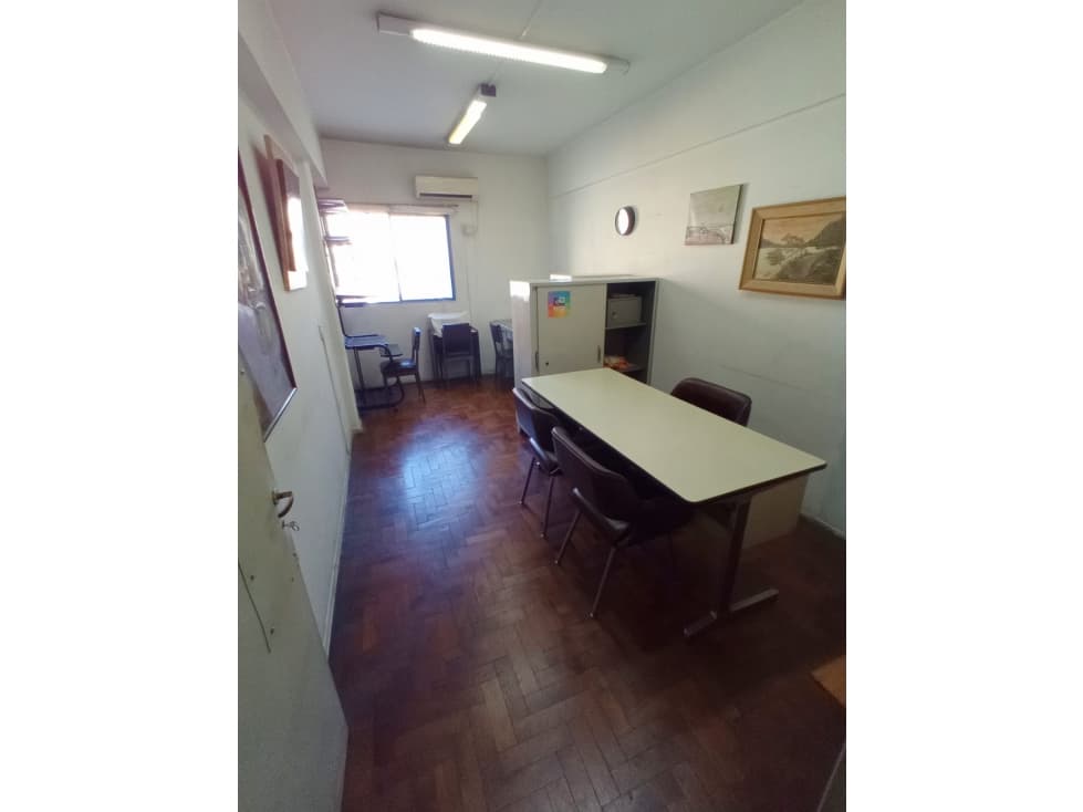 VENTA - OFICINA EN GALERÍA IBERIA - Bº CENTRO - 1