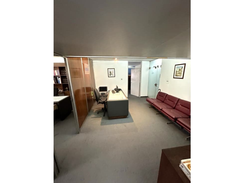 OFICINA 75 M2 - 3 PRIVADOS - BAÑO - SALA DE REUNIONES - Bº CENTRO - 1