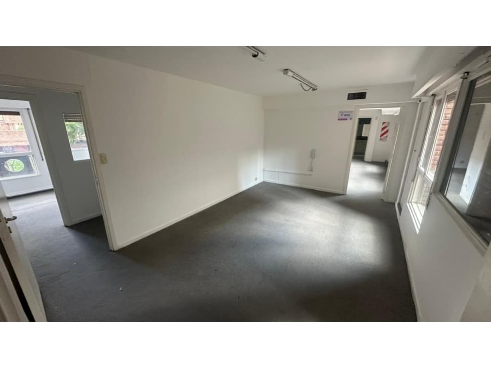 ALQUILER - OFICINA - BV CHACABUCO - 140m2 - 1