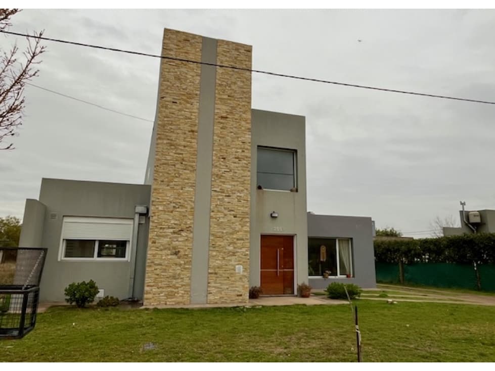 Casa en venta Las Cañitas - Se acepta permuta !! - 1