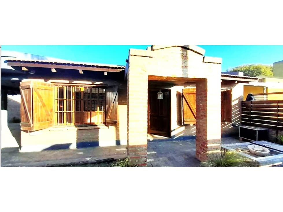 VENTA CASA MENDIOLAZA 4 DORMITORIOS OPORTUNIDAD - 1