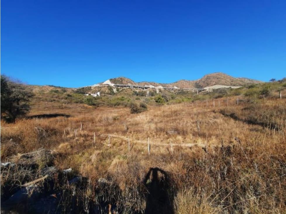 VENTA LOTE AMPLIO LAS JARILLAS SAN ANTONIO CARLOS PAZ apto desarrollo - 1