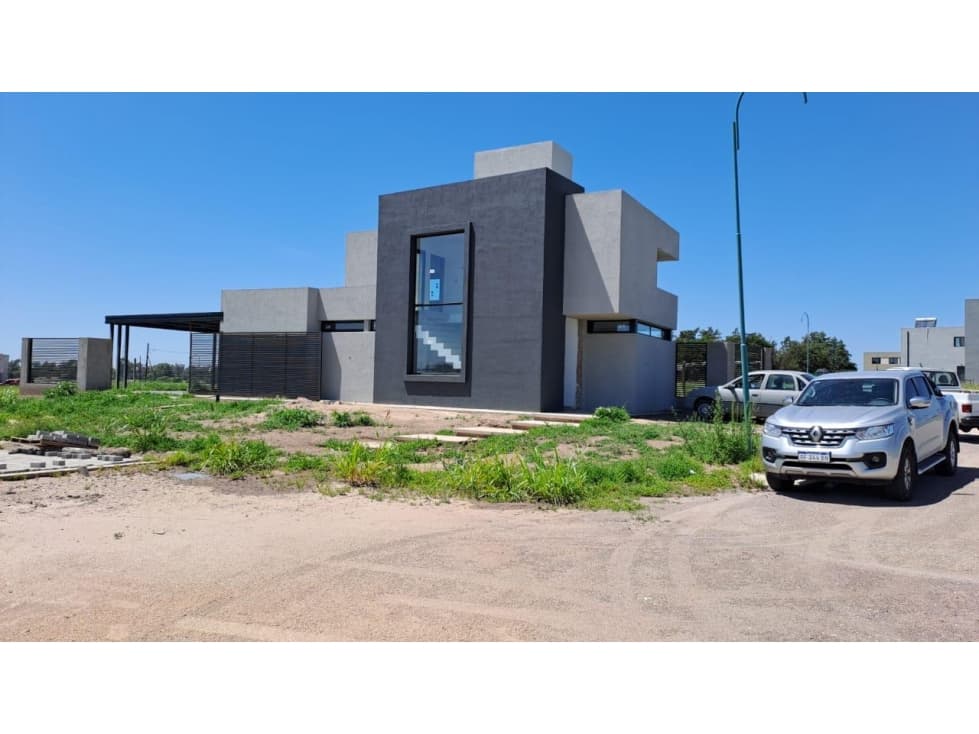 VENTA CASA ALTA GRACIA SANTA LUCIA CORDOBA GRAN UBICACION - 1