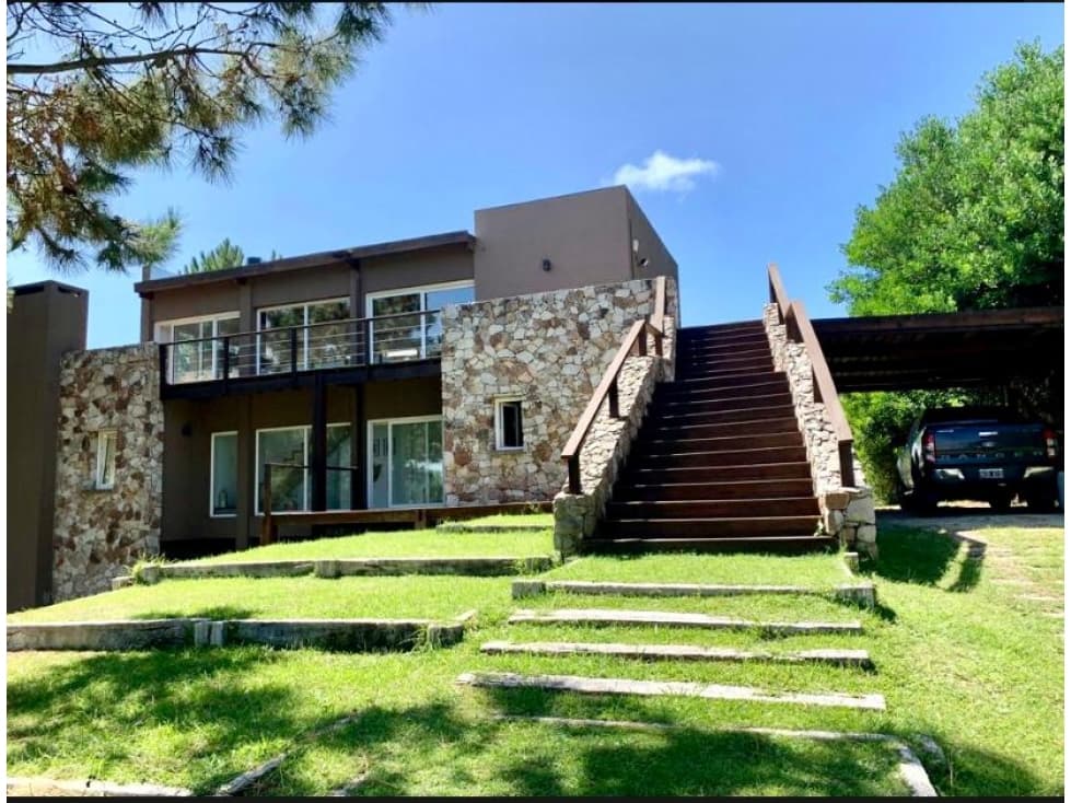 CASA EN VENTA COSTA ESMERALDA - RESIDENCIAL I 50 - 1