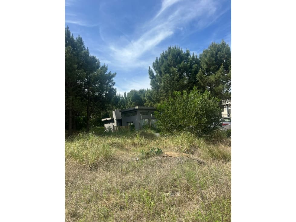 LOTE EN VENTA - RESIDENCIAL I 369 - COSTA ESMERALDA - 1