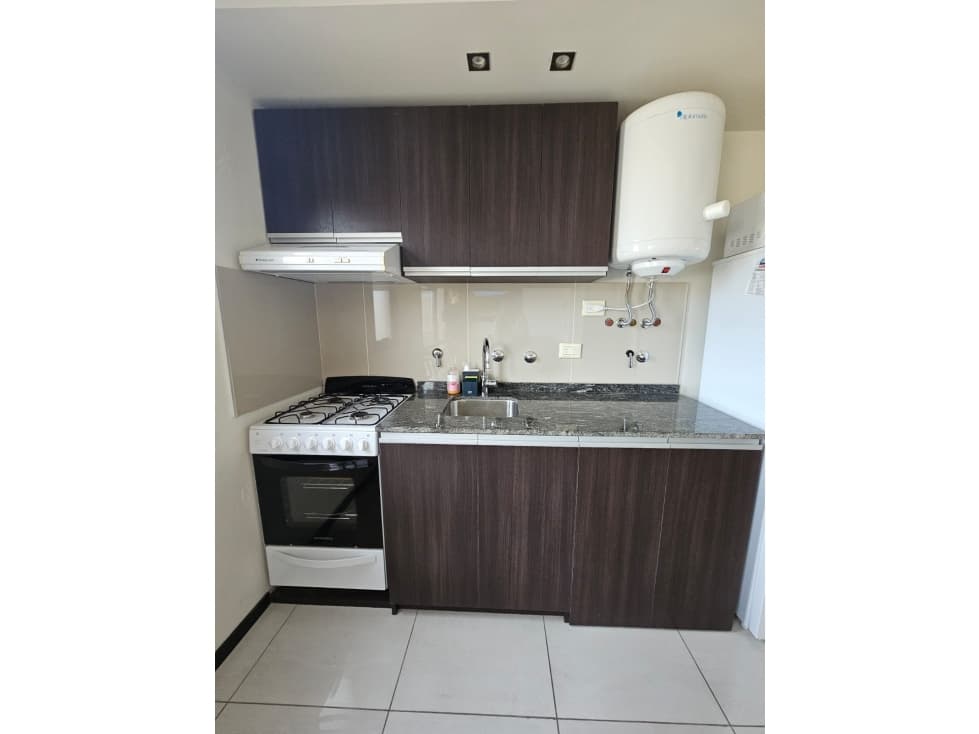SE VENDE DTO DE DOS DORMITORIOS - 1