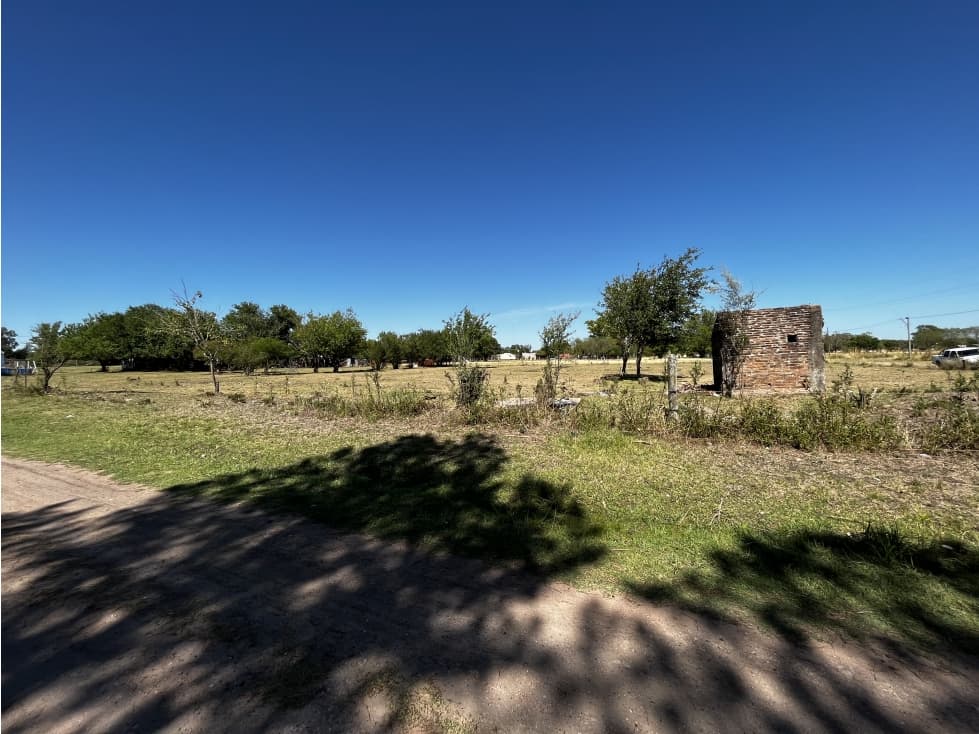 Vendo Terreno de 2.500 m2 en Villa Mantero Entre Ríos. - 1