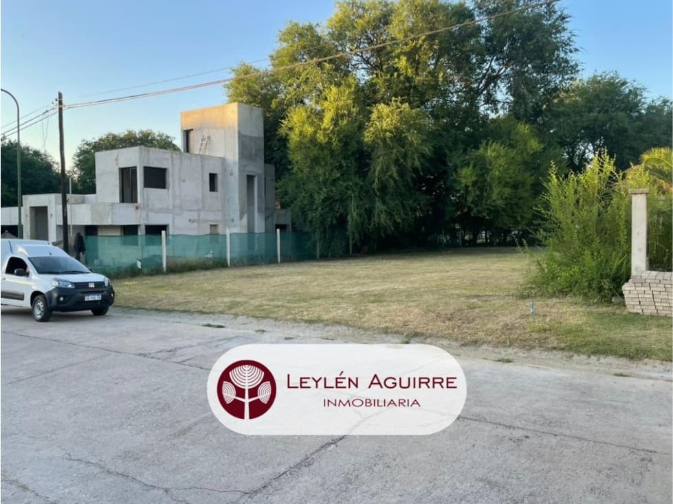 Lote central en El Dorado de San Antonio de Arredondo. - 1