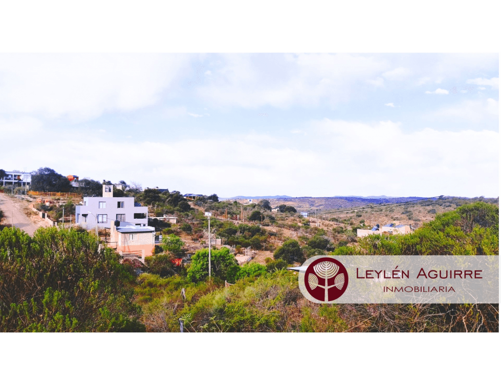 Villa Flor Serrana.Tanti. Lote esquina con servicios, cercado. - 1