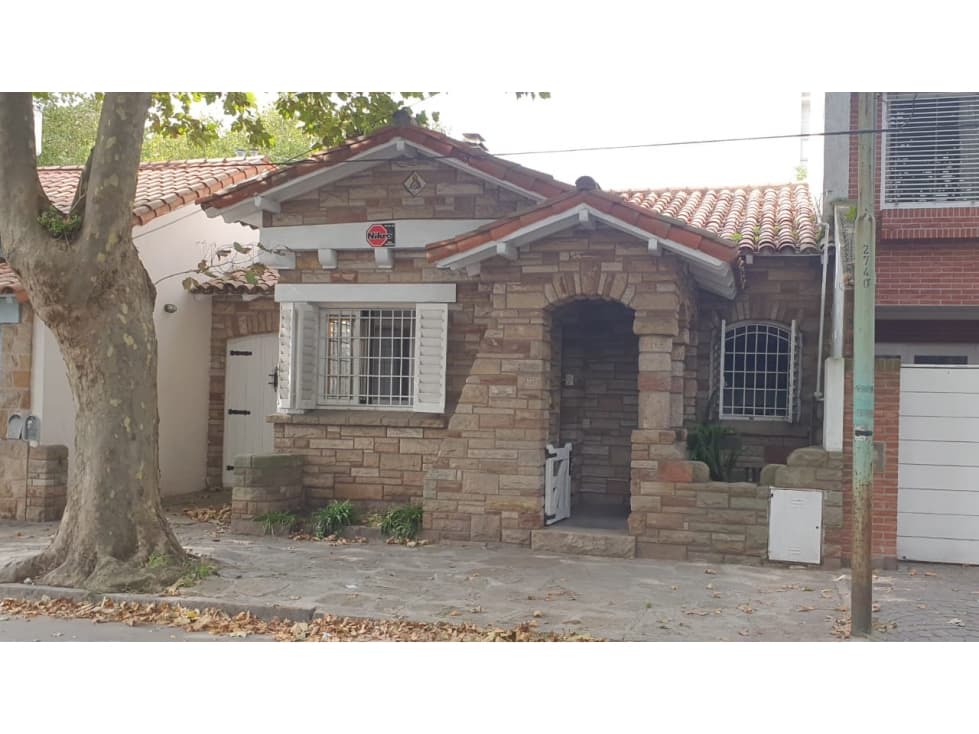 Chalet en Alquiler (Apto Profesional) Catamarca al 2700 - 1