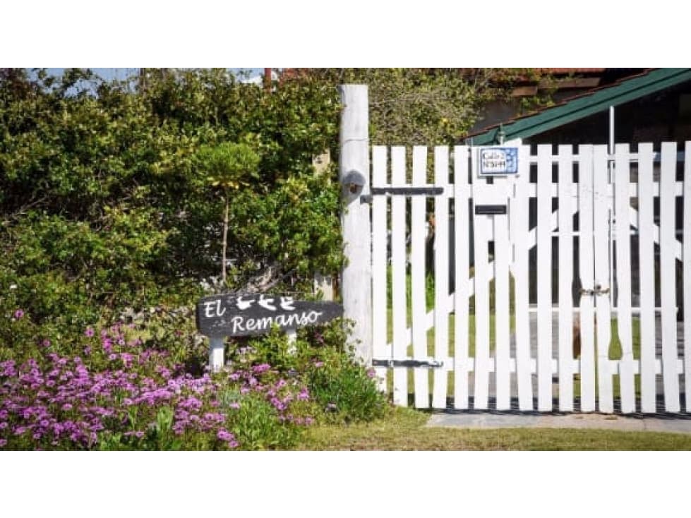 Alquiler, 24 meses, Chalet más Ph planta alta - 1