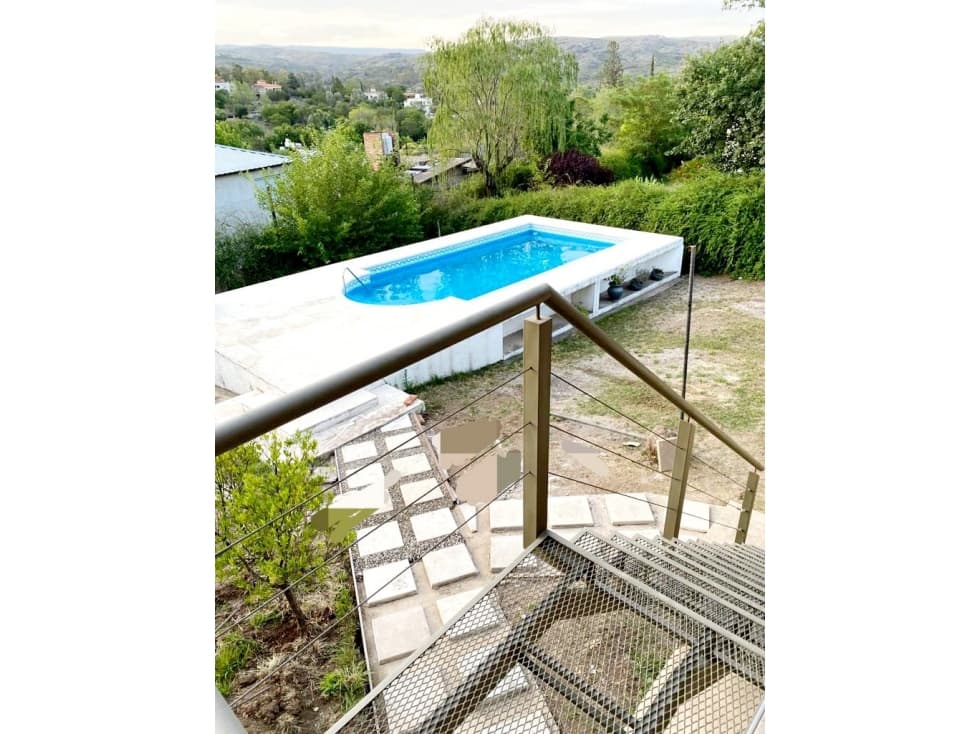 Se alquila departamento temporal con pileta en Tanti p/ 4 personas - 1