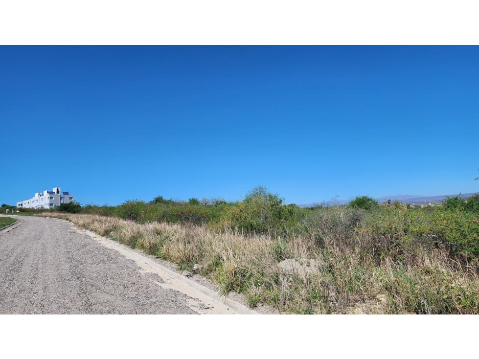 VANTA LOTE DE TERRENO EN TANTI - APTO ESCRITURA - 1