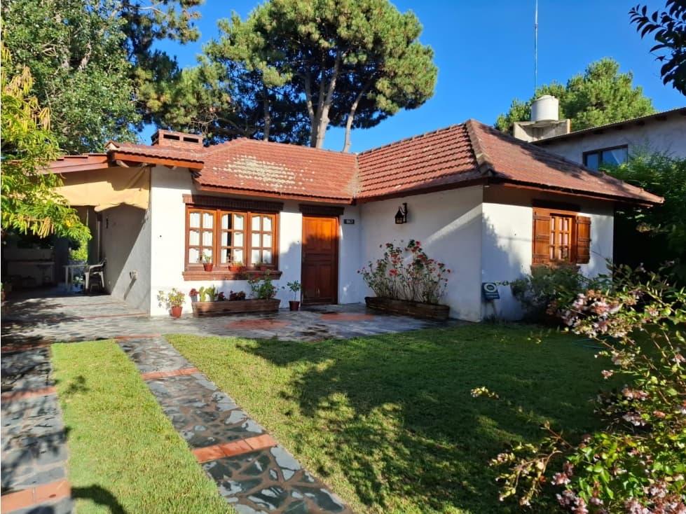 LINDA CASA EN OSTENDE - 1