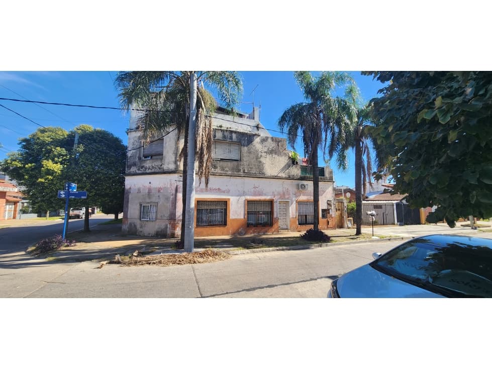 Dolores 3693 2do piso (esq. Lezica) - 1