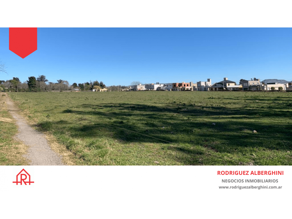Terreno en excelente ubicación! (Calle 30 e/51 y 53) - 1