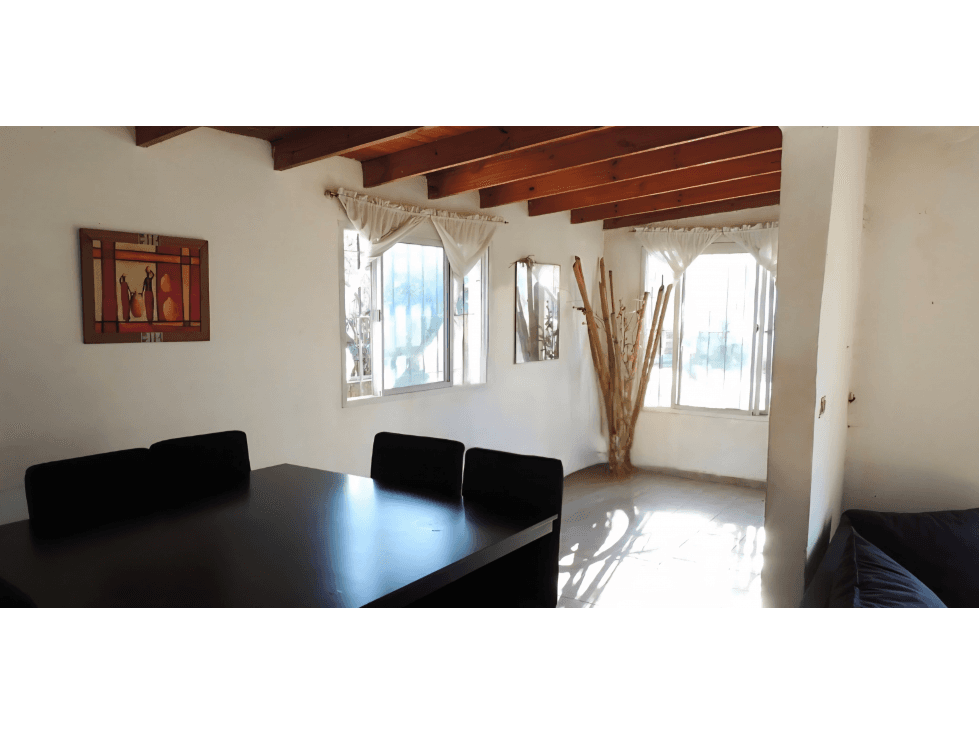 Calle 124 e/ 14 y 15, Berisso- Casa en Venta - 1