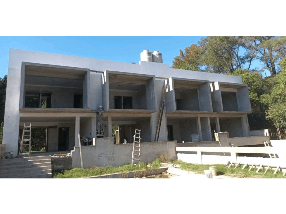 Calle 419 entre 19bis y 20- Complejo Prados de Arana. - 1